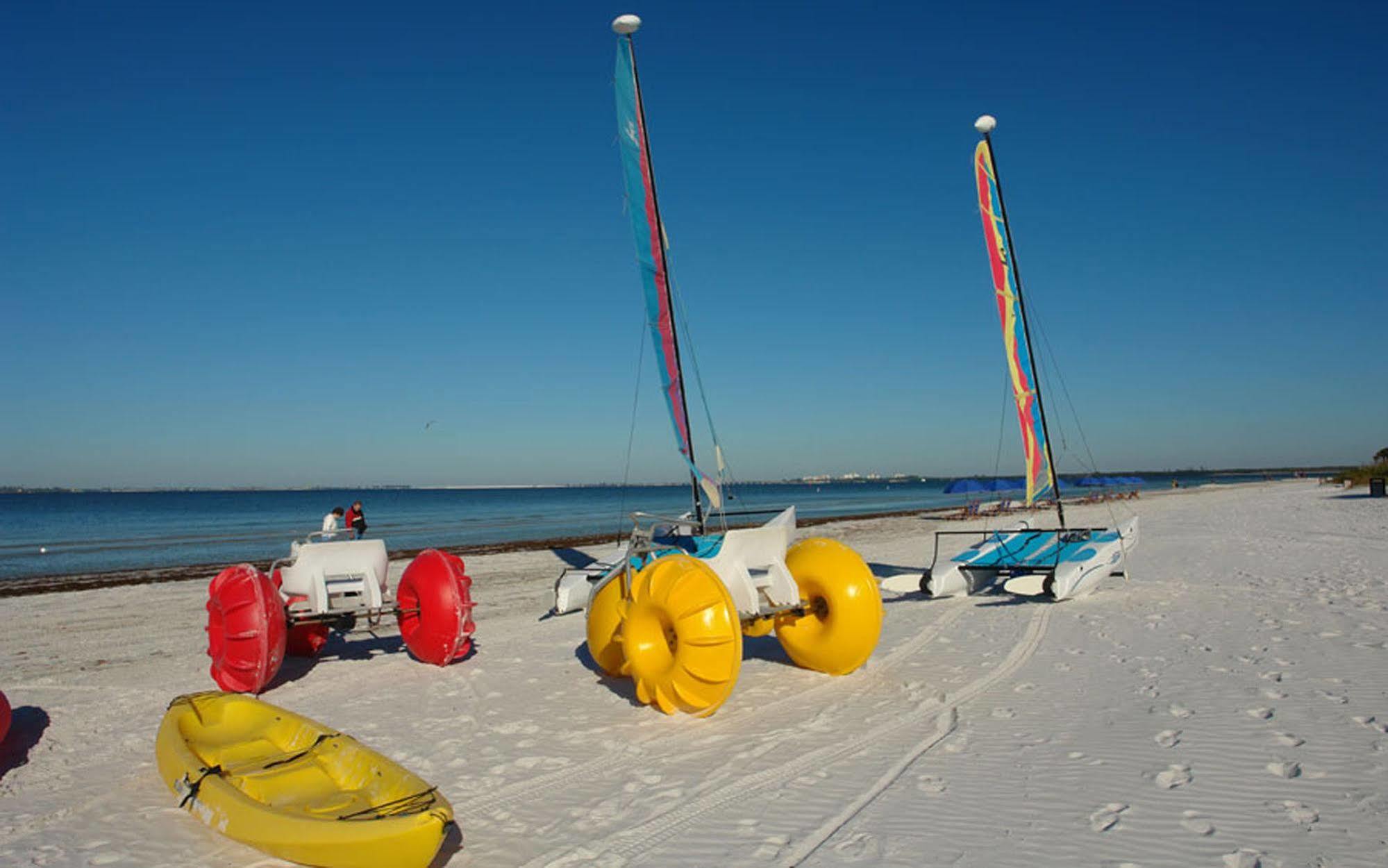 Manatee Bay Inn Форт Майерс Бийч Екстериор снимка